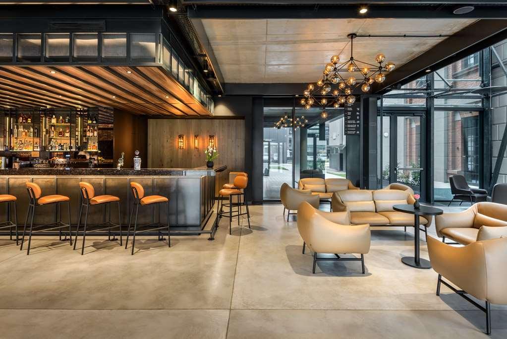 Barcelo Warsaw Powisle Hotell Restaurang bild